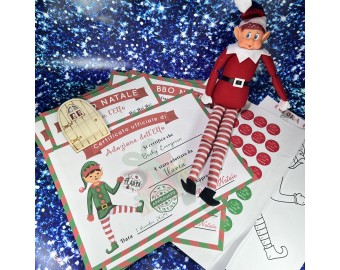 Kit dell’Elfo di Natale per bambini personalizzato spilletta con nome lettere di Babbo Natale certificato di adozione Calendario adesivi pupazzo spilletta porticina