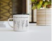 Tazza in alluminio smaltato con disegni di coppia animali erbe e spezie con frase personalizzata idea regalo compleanno anniversario san valentino festa mamma papà